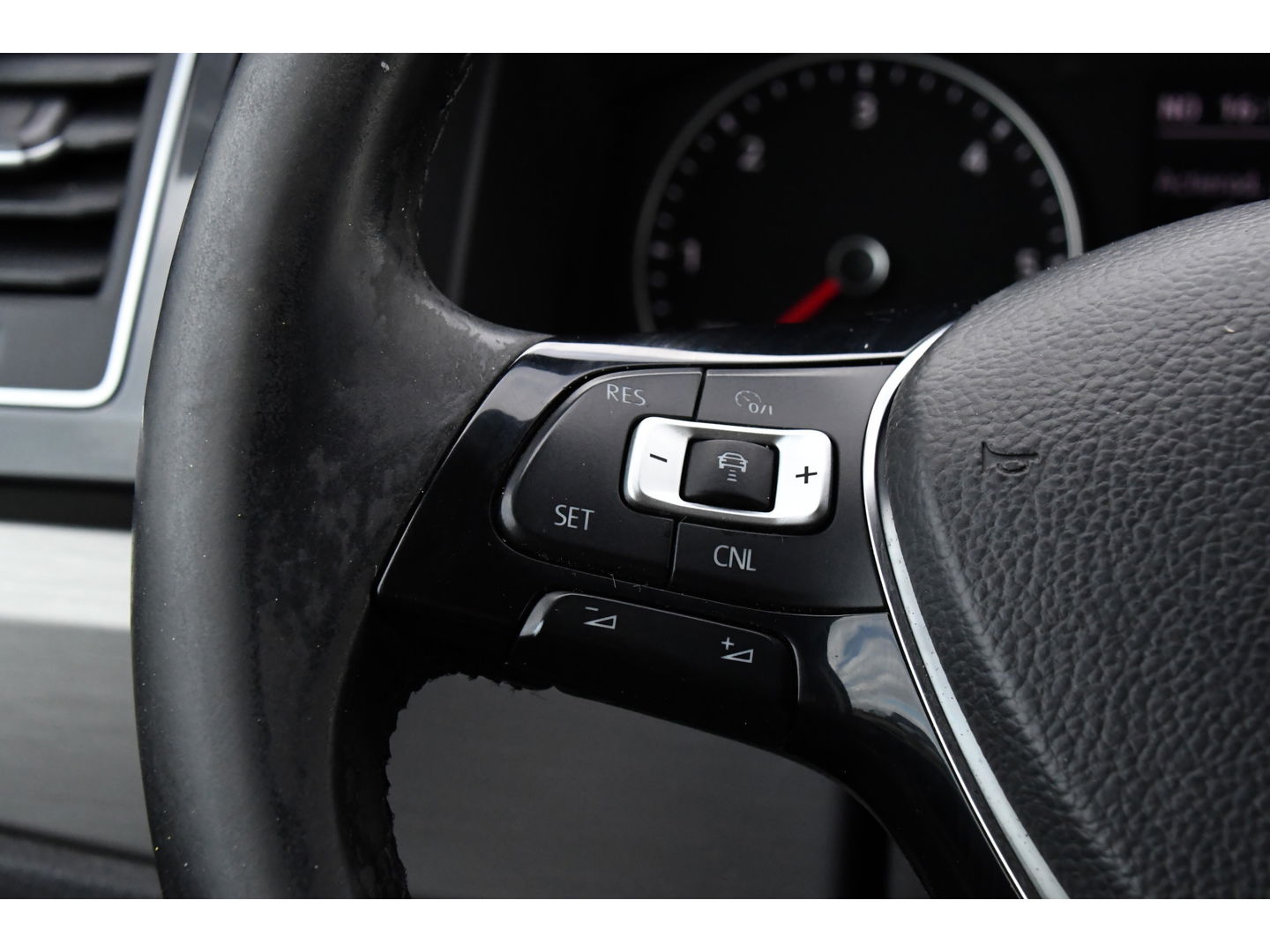 Volkswagen Transporter 2.0 TDI L2H1 Black Edition Highline Adaptieve Cruise, Camera, Carplay, Leder, Trekhaak, Sensoren, 150pk, Automaat, Uniek!