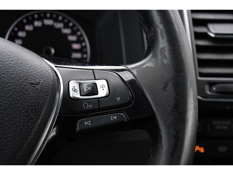 Volkswagen Transporter 2.0 TDI L2H1 Black Edition Highline Adaptieve Cruise, Camera, Carplay, Leder, Trekhaak, Sensoren, 150pk, Automaat, Uniek!