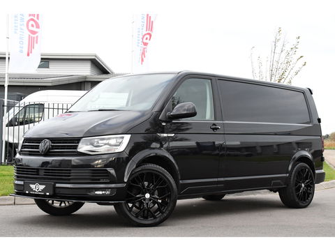 Volkswagen Transporter 2.0 TDI L2H1 Black Edition Highline Adaptieve Cruise, Camera, Carplay, Leder, Trekhaak, Sensoren, 150pk, Automaat, Uniek!