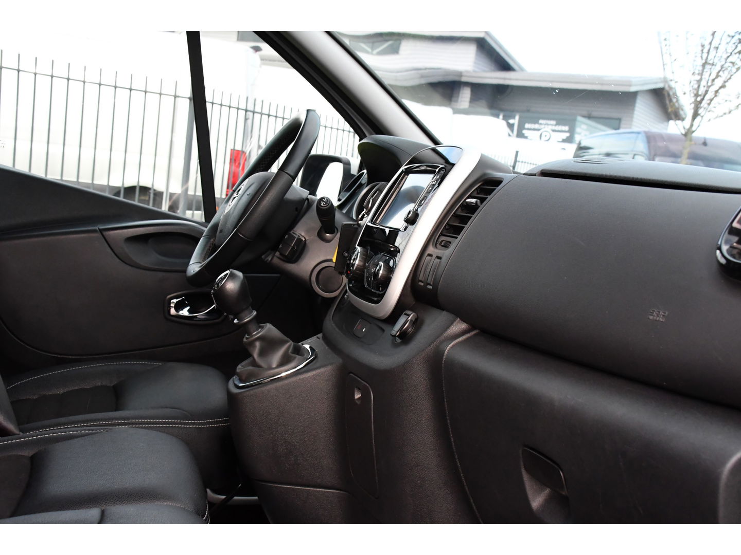 Opel Vivaro 1.6 CDTI L2H1 Irmscher Sport Camera, Cruise, Leder, Stoelverwarming, 145pk, Multimedia, NAVI, Clima, Uniek!