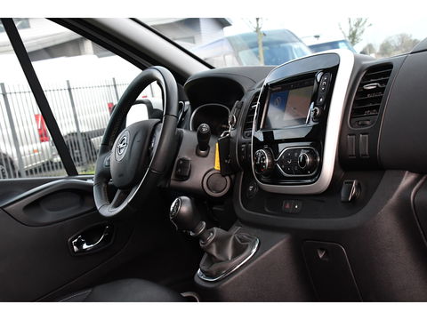 Opel Vivaro 1.6 CDTI L2H1 Irmscher Sport Camera, Cruise, Leder, Stoelverwarming, 145pk, Multimedia, NAVI, Clima, Uniek!