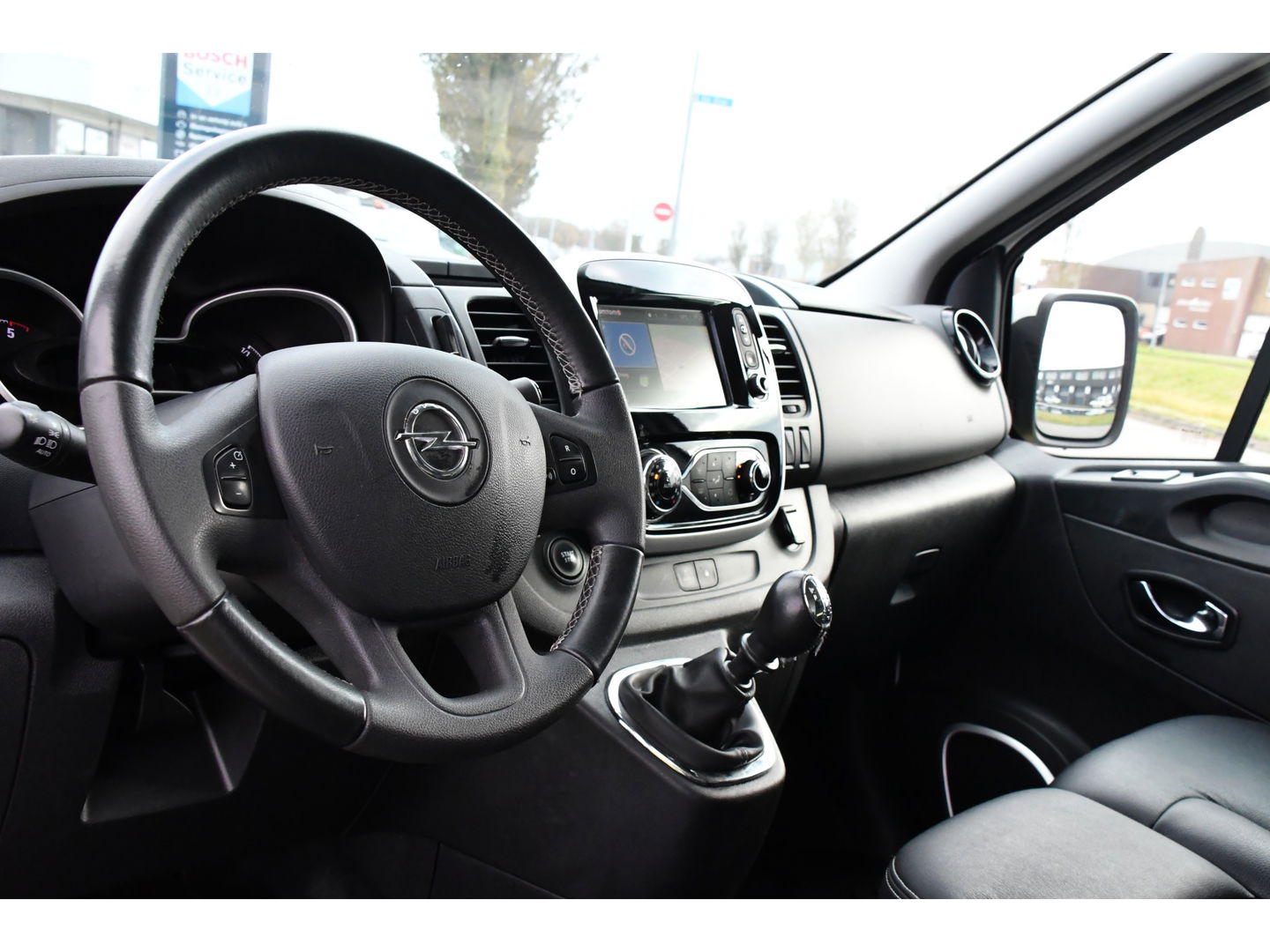 Opel Vivaro 1.6 CDTI L2H1 Irmscher Sport Camera, Cruise, Leder, Stoelverwarming, 145pk, Multimedia, NAVI, Clima, Uniek!