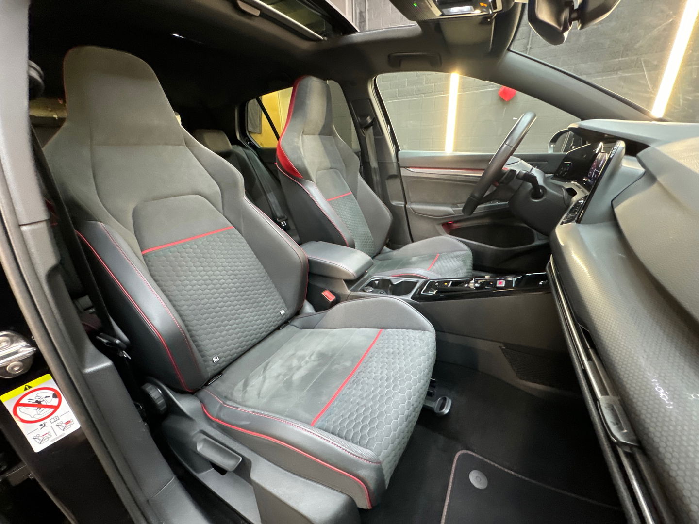 Volkswagen Golf 2.0 TSI GTI Clubsport Pano|H/K|HuD|Keyles|IQ