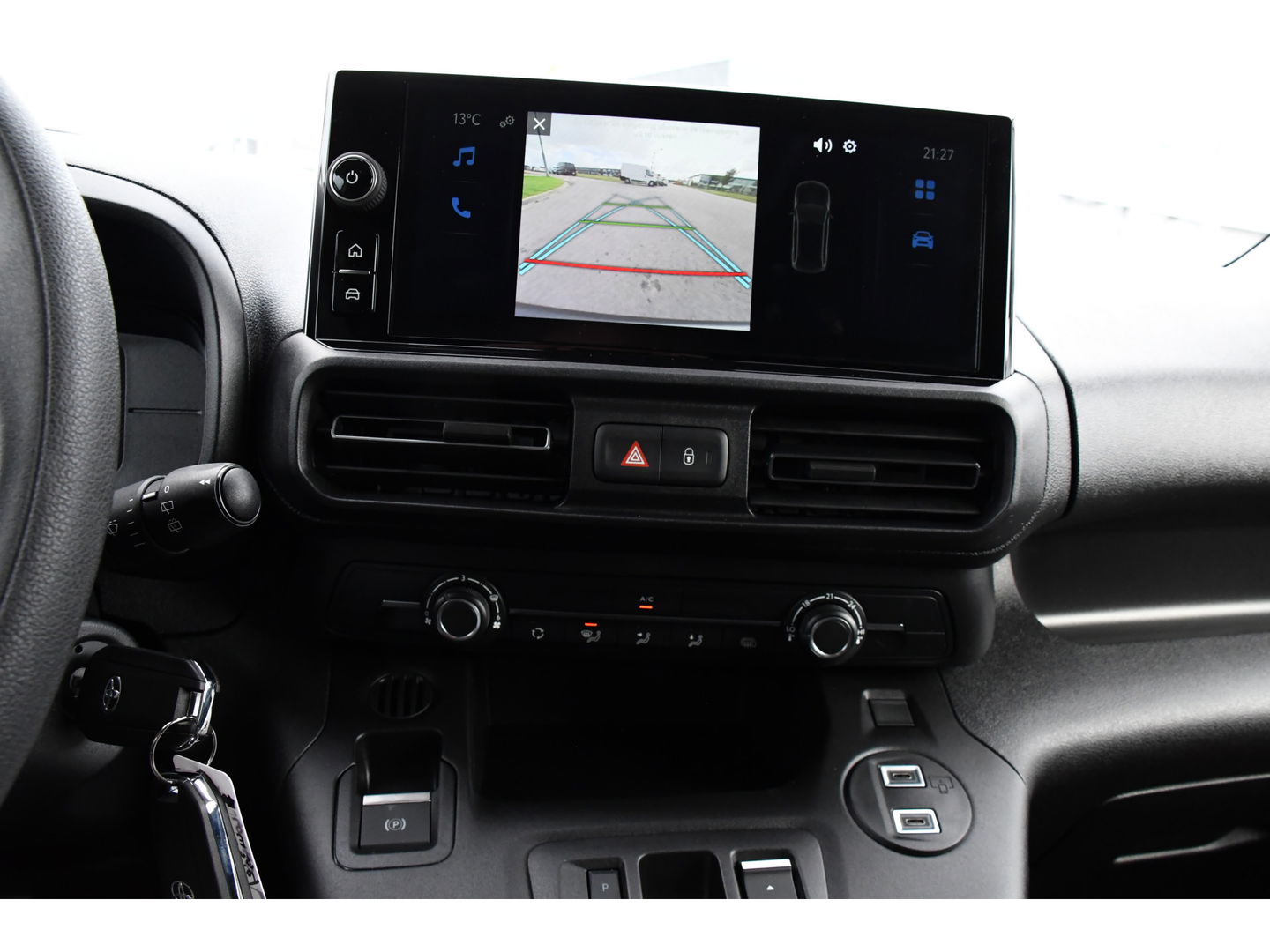 Toyota PROACE CITY Electric l2 50 kWh PB Edition 5 x Direct Leverbaar! Camera, Cruise, 2 x Schuifdeur, Carplay, 136pk,