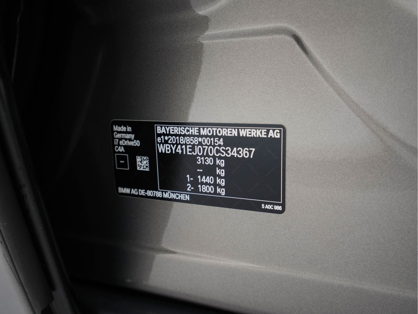 BMW i7 eDrive50 106 kWh M-Sportpack [ 3-Fase ] {SOH-97%} (INCL.BTW) *PANO | HEAD-UP | LUXURY-LEATHER | FULL-LED | BLIND-SPOT | BOWERS&WILKINS | MEMORY-PACK | TOP-VIEW | VENTILATED/HEATED-COMFORTSEATS | SOFT-CLOSE | WIDE-SREEN-DIGICOCKPIT | KEYLESS