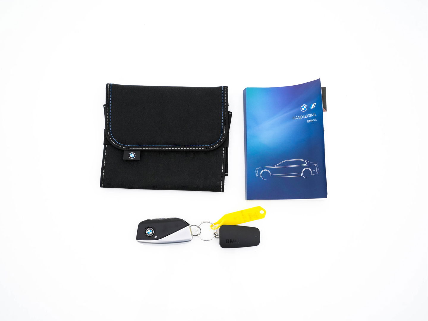 BMW i7 eDrive50 106 kWh M-Sportpack [ 3-Fase ] {SOH-97%} (INCL.BTW) *PANO | HEAD-UP | LUXURY-LEATHER | FULL-LED | BLIND-SPOT | BOWERS&WILKINS | MEMORY-PACK | TOP-VIEW | VENTILATED/HEATED-COMFORTSEATS | SOFT-CLOSE | WIDE-SREEN-DIGICOCKPIT | KEYLESS