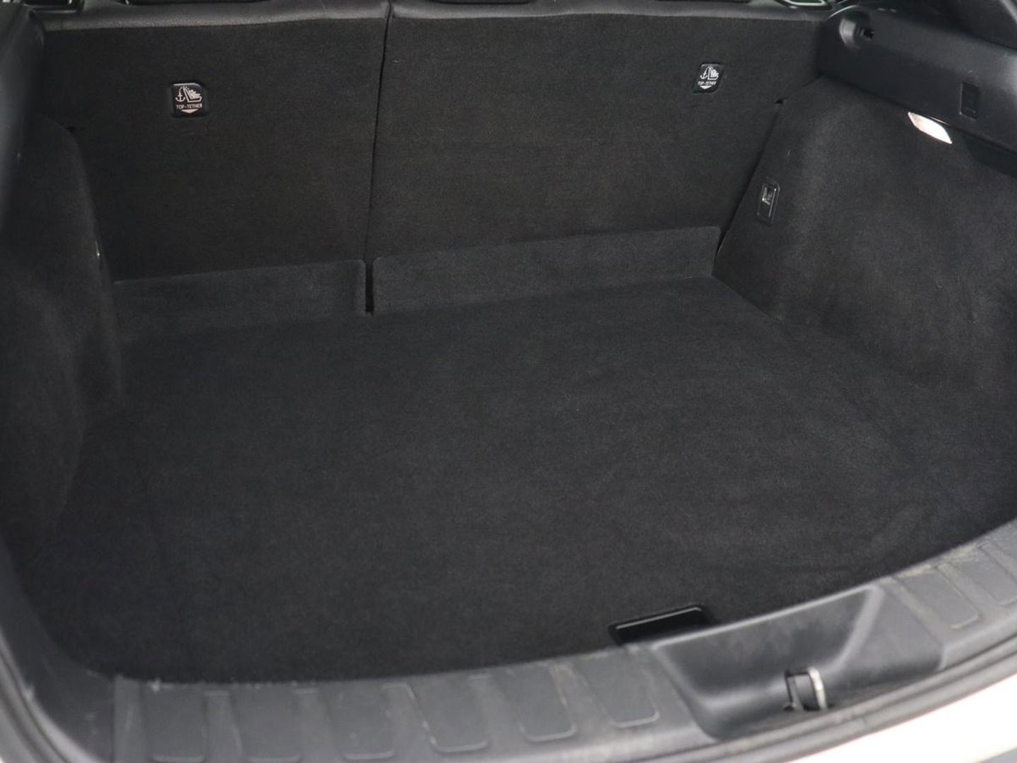 Lexus UX 300e Business 54 kWh | 1e eigenaar | Adaptive cruise | Carplay | Camera | Navigatie | Full LED | Elektrische stoelen | Climate control | Bluetooth