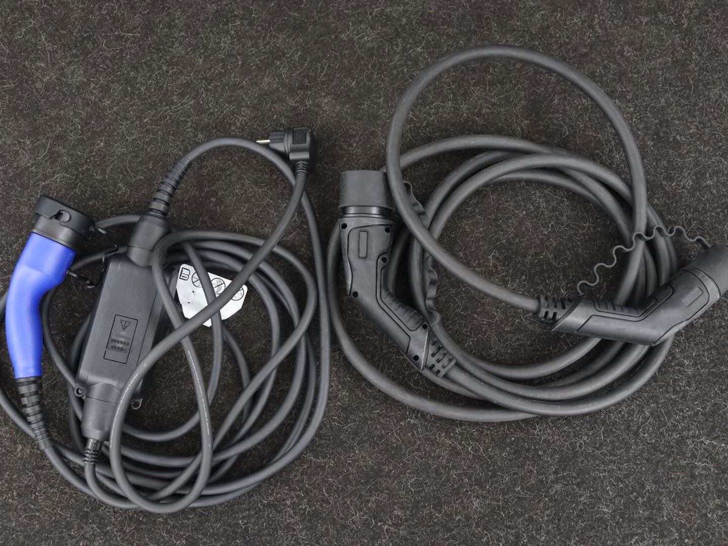 Lexus UX 300e Business 54 kWh | 1e eigenaar | Adaptive cruise | Carplay | Camera | Navigatie | Full LED | Elektrische stoelen | Climate control | Bluetooth