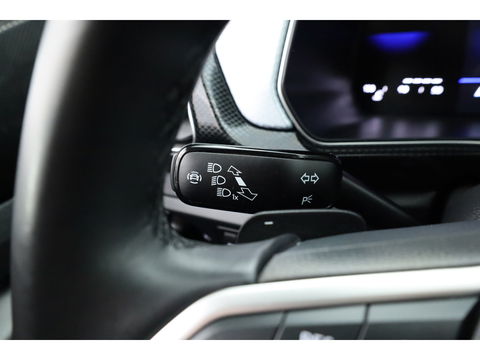 Volkswagen T-Cross 1.0 TSI Goal DSG | Apple CarPlay | Adapt. Cruise | Navi | Stoel. verw. | Camera |