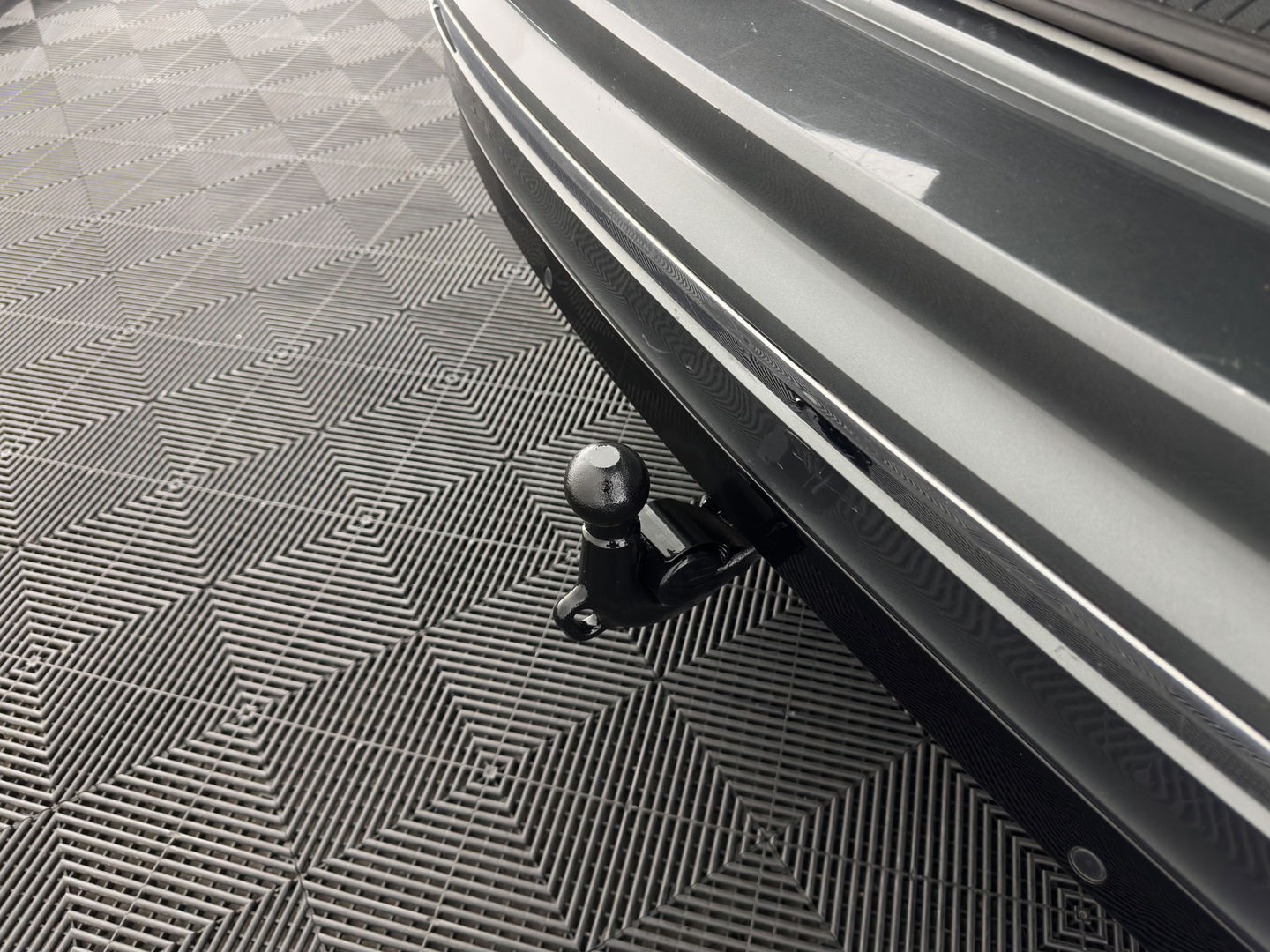 Volkswagen Tiguan 1.5 TSI Comfortline Business (INCL.BTW) *PANO | FULL-LED | ADAPTIVE-CRUISE | DIGI-COCKPIT | HEATED-COMFORTSEATS | NAV-FULLMAP | DAB+ | ECC | PDC | 19''ALU | TOWBAR*