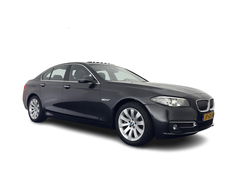 BMW 5 Serie 518d Luxury-Line High Executive Aut. *PANO | LUXURY-LEATHER | BI-XENON | NAVI-FULLMAP | HEATED-COMFORTSEATS | HIFI-SOUND | CAMERA | ECC | PDC | CRUISE | 18''ALU*