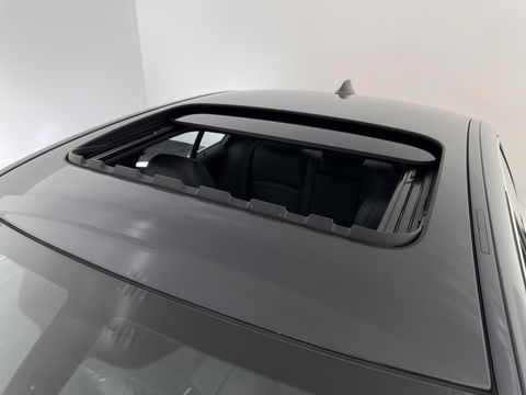 BMW 5 Serie 518d Corporate Lease High Executive Aut. *PANO | LUXURY-LEATHER | XENON | HEATED-COMFORTSEATS | HIFI-SOUND | CAMERA | ECC | PDC | CRUISE | 18''ALU*