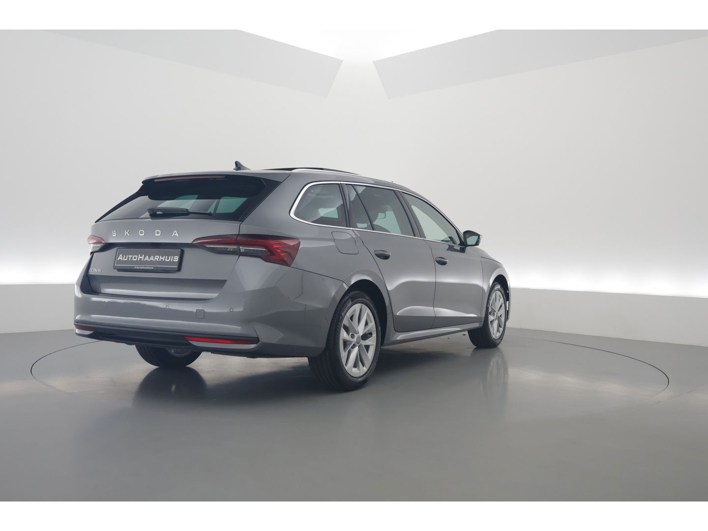 Škoda Octavia 1.5 TSI MHEV Business Edition | Pano | Keyless | CarPlay | Digi. Dashboard | Stoel- Stuurverw. | Camera