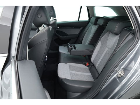 Škoda Octavia 1.5 TSI MHEV Business Edition | Pano | Keyless | CarPlay | Digi. Dashboard | Stoel- Stuurverw. | Camera