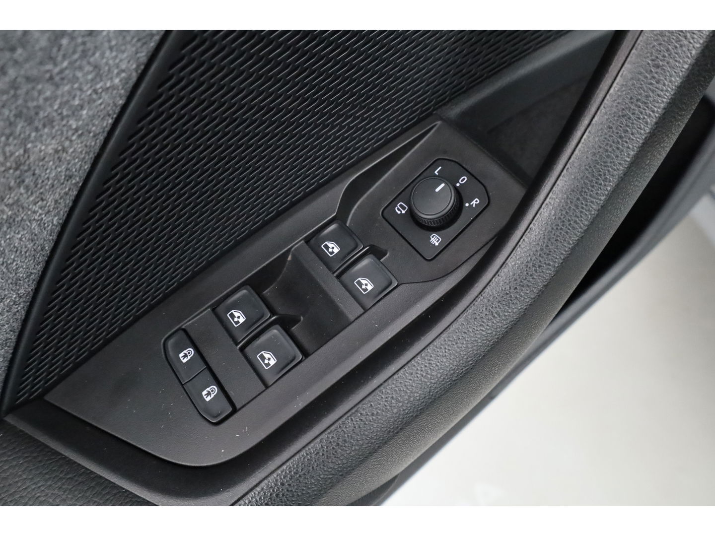 Škoda Octavia 1.5 TSI MHEV Business Edition | Pano | Keyless | CarPlay | Digi. Dashboard | Stoel- Stuurverw. | Camera