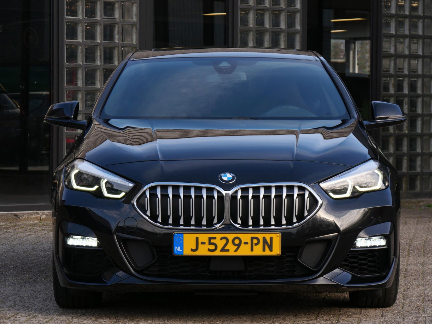 BMW 2 Serie GRAN COUPE 218i M-SPORT/ PANORAMADAK/ SCHAALSTOELEN/ PARKING PACK