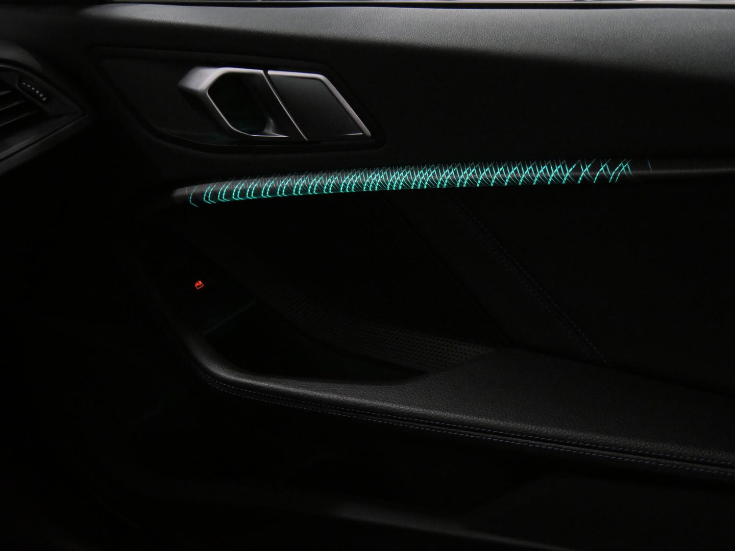 BMW 2 Serie GRAN COUPE 218i M-SPORT/ PANORAMADAK/ SCHAALSTOELEN/ PARKING PACK