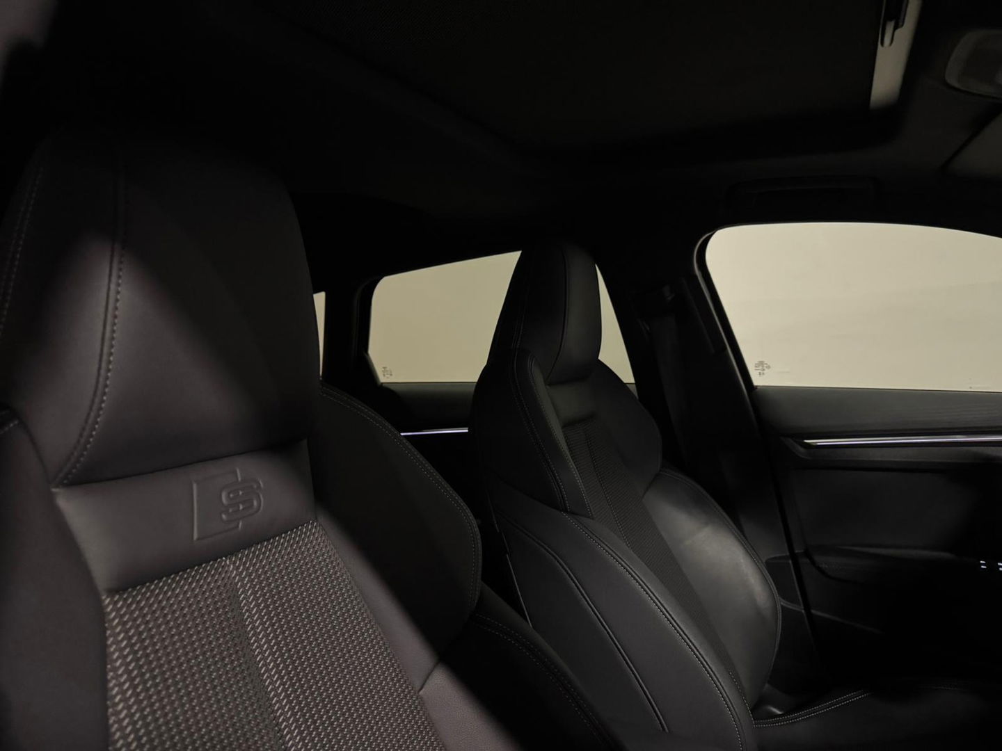 Audi S3 Sportback 2.0 TFSI S3 quattro PANO MATRIX KEYLESS B&O'