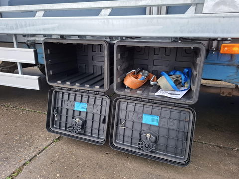 Volkswagen Crafter 35 2.0 TDI L4 Trendline OPRIJWAGEN / AMBULANCE / TRAILER / EURO 6 / LAADVERMOGEN 1500 KG !!