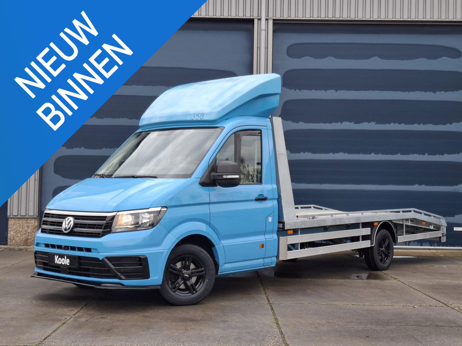 Volkswagen Crafter 35 2.0 TDI L4 Trendline OPRIJWAGEN / AMBULANCE / TRAILER / EURO 6 / LAADVERMOGEN 1500 KG !!