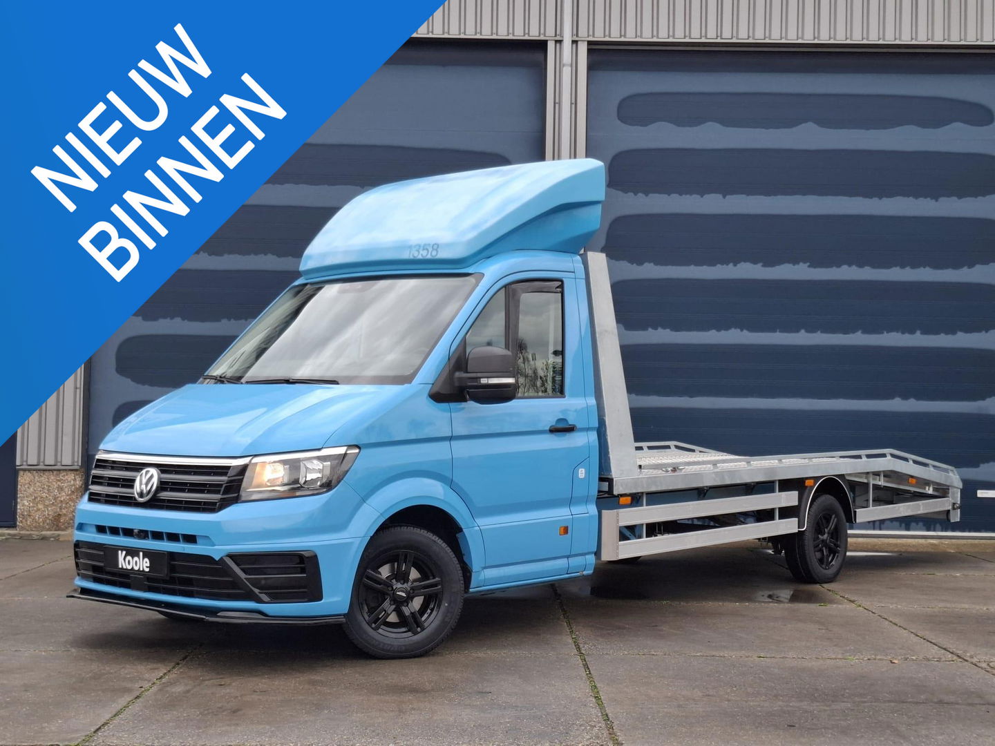Volkswagen Crafter 35 2.0 TDI L4 Trendline OPRIJWAGEN / AMBULANCE / TRAILER / EURO 6 / LAADVERMOGEN 1500 KG !!