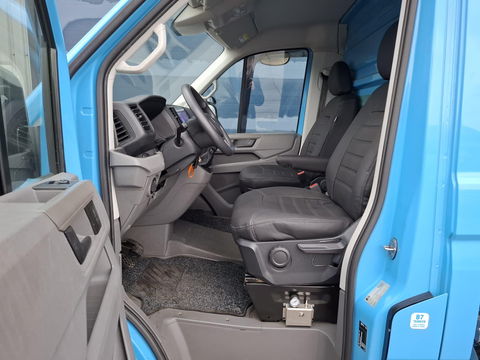 Volkswagen Crafter 35 2.0 TDI L4 Trendline OPRIJWAGEN / AMBULANCE / TRAILER / EURO 6 / LAADVERMOGEN 1500 KG !!