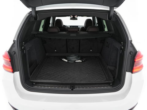 BMW iX3 High Executive 80 kWh {SOH-100%} [ 3-Fase ] (INCL.BTW) Aut. *PANO | HEAD-UP | LUXURY-LEATHER | ADAPTIVE-CRUISE | FULL-LED | BLIND-SPOT | MEMORY-PACK | DIGI-COCKPIT | HEATED-COMFORTSEATS | KEYLESS | TOP-VIEW | DAB+ | NAVI | TOWBAR | 20'