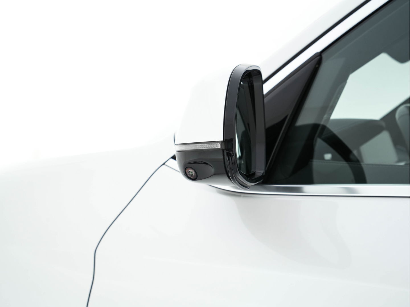 BMW iX3 High Executive 80 kWh {SOH-100%} [ 3-Fase ] (INCL.BTW) Aut. *PANO | HEAD-UP | LUXURY-LEATHER | ADAPTIVE-CRUISE | FULL-LED | BLIND-SPOT | MEMORY-PACK | DIGI-COCKPIT | HEATED-COMFORTSEATS | KEYLESS | TOP-VIEW | DAB+ | NAVI | TOWBAR | 20'