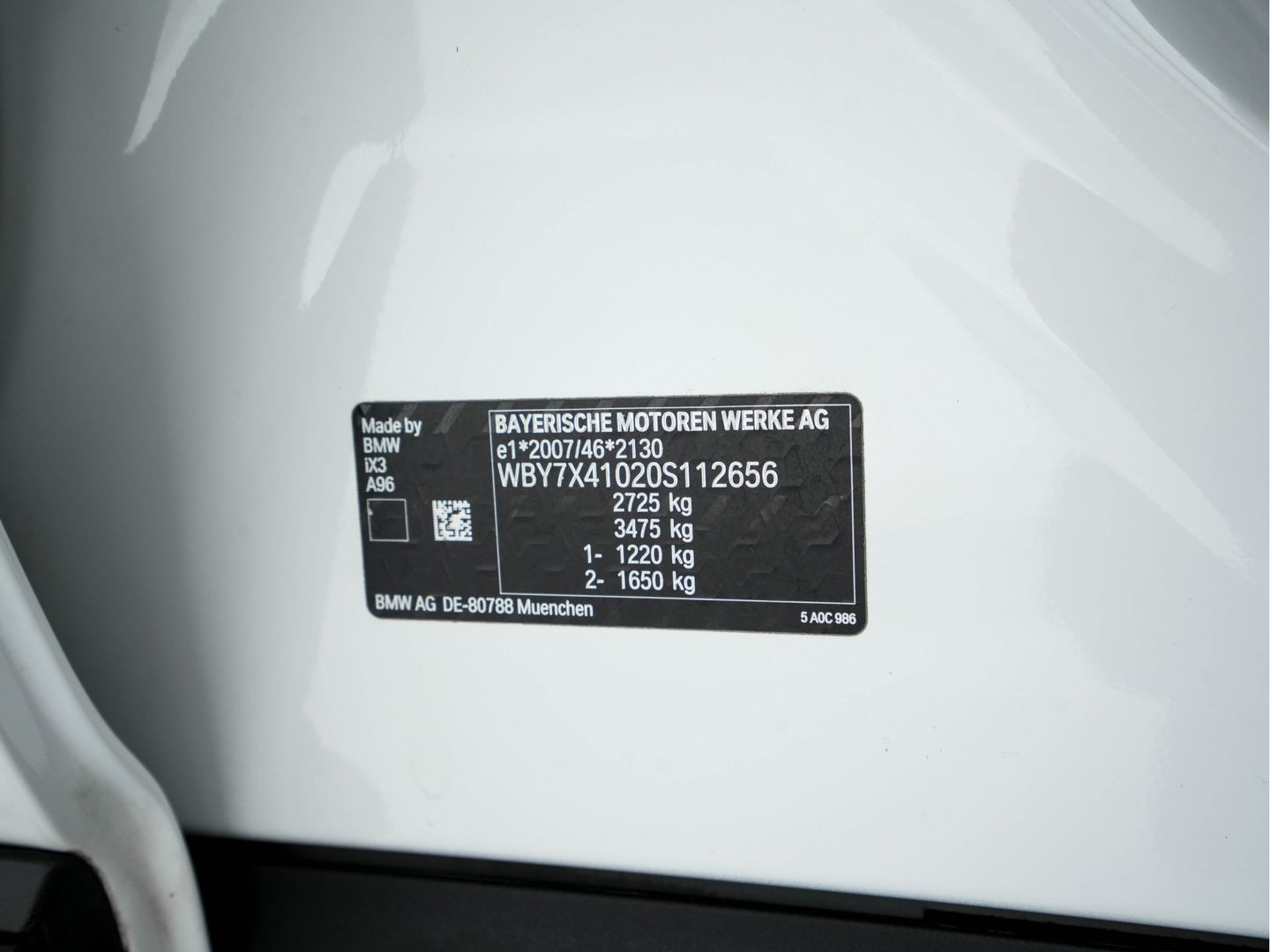 BMW iX3 High Executive 80 kWh {SOH-100%} [ 3-Fase ] (INCL.BTW) Aut. *PANO | HEAD-UP | LUXURY-LEATHER | ADAPTIVE-CRUISE | FULL-LED | BLIND-SPOT | MEMORY-PACK | DIGI-COCKPIT | HEATED-COMFORTSEATS | KEYLESS | TOP-VIEW | DAB+ | NAVI | TOWBAR | 20'