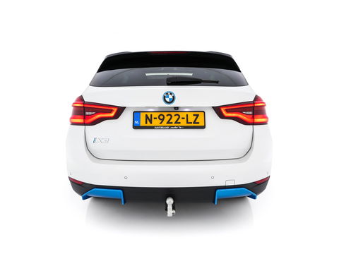 BMW iX3 High Executive 80 kWh {SOH-100%} [ 3-Fase ] (INCL.BTW) Aut. *PANO | HEAD-UP | LUXURY-LEATHER | ADAPTIVE-CRUISE | FULL-LED | BLIND-SPOT | MEMORY-PACK | DIGI-COCKPIT | HEATED-COMFORTSEATS | KEYLESS | TOP-VIEW | DAB+ | NAVI | TOWBAR | 20'
