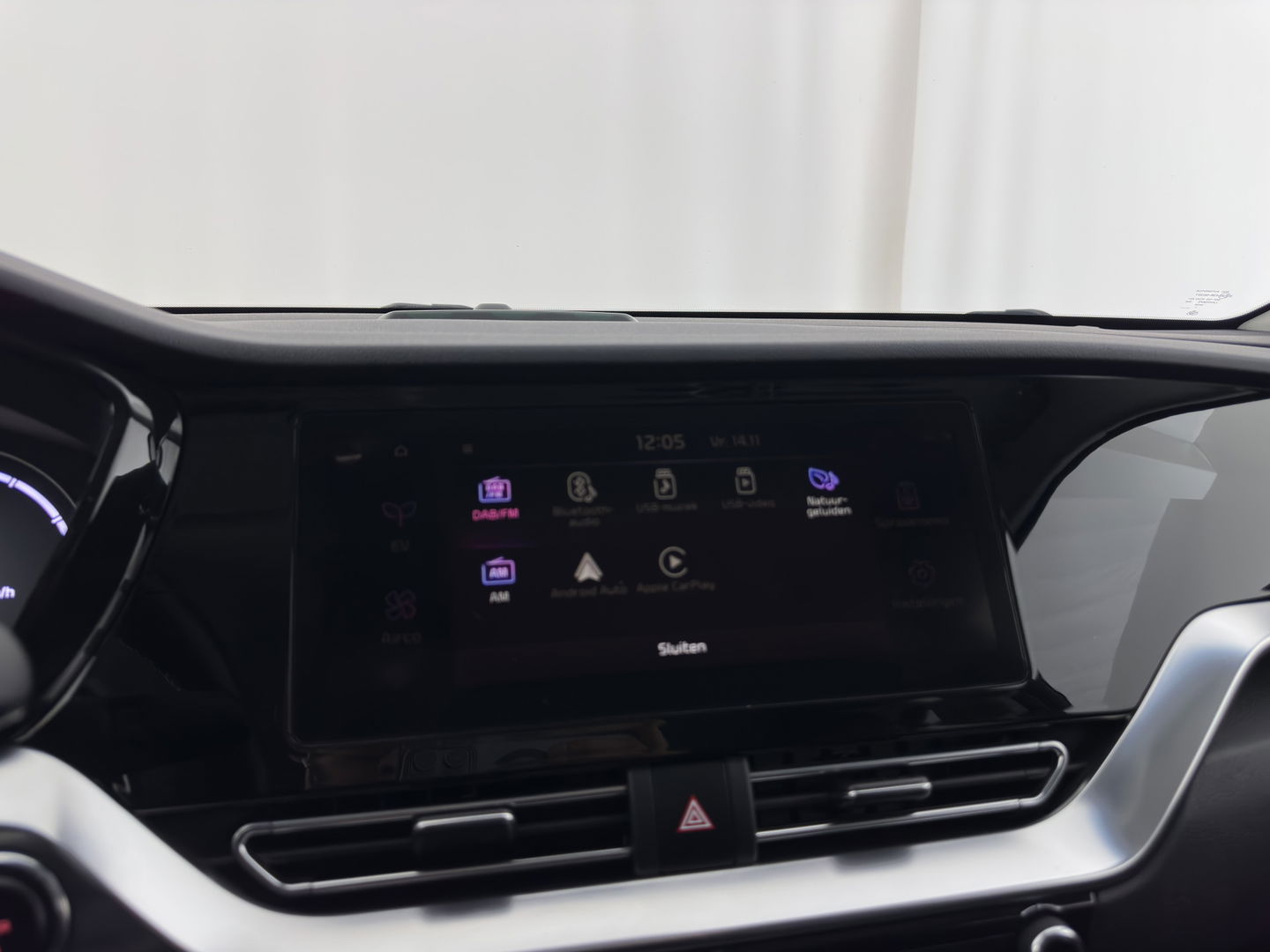 Kia e-Niro ExecutiveLine 64 kWh {SOH-89%}[ 3-Fase ] (INCL-BTW) Aut. *LUXURY-LEATHER | JBL-AUDIO | FULL-LED | NAVI-FULLMAP | DAB | ADAPTIVE-CRUISE | CAMERA | MEMORY-PACK | LANE-ASSIST | CCS-FASTLOADER | KEYLESS | DIGI-COCKPIT | 17"ALU*