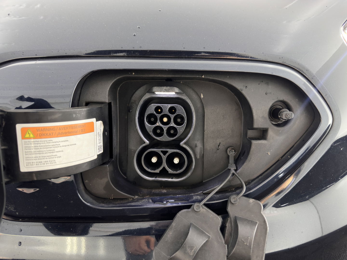 Kia e-Niro ExecutiveLine 64 kWh {SOH-89%}[ 3-Fase ] (INCL-BTW) Aut. *LUXURY-LEATHER | JBL-AUDIO | FULL-LED | NAVI-FULLMAP | DAB | ADAPTIVE-CRUISE | CAMERA | MEMORY-PACK | LANE-ASSIST | CCS-FASTLOADER | KEYLESS | DIGI-COCKPIT | 17"ALU*