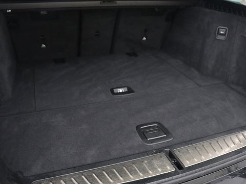 BMW 5 Serie 520i Business Edition Plus | Nappaleder | Stoelverwarming | Carplay | Laserlicht | Navigatie | Live Cockpit | Parkeerhulp | Climate control | Comfortstoelen | Cruise control | Bluetooth