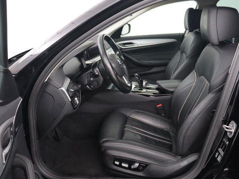 BMW 5 Serie 520i Business Edition Plus | Nappaleder | Stoelverwarming | Carplay | Laserlicht | Navigatie | Live Cockpit | Parkeerhulp | Climate control | Comfortstoelen | Cruise control | Bluetooth