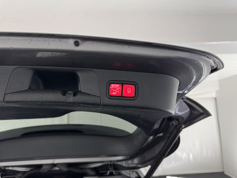 Mercedes-Benz GLB 200 d Premium AMG-Sport-Pack [ VAN ] Aut. *LEATHER-MICROFIBRE | FULL-LED | AMBIENT-LIGHT | WIDE-SCREEN-DIGICOCKPIT | HEATED-SPORTSEATS | KEYLESS | NAVI-FULLMAP | DAB+ | ECC | PDC | CRUISE | 19''ALU*