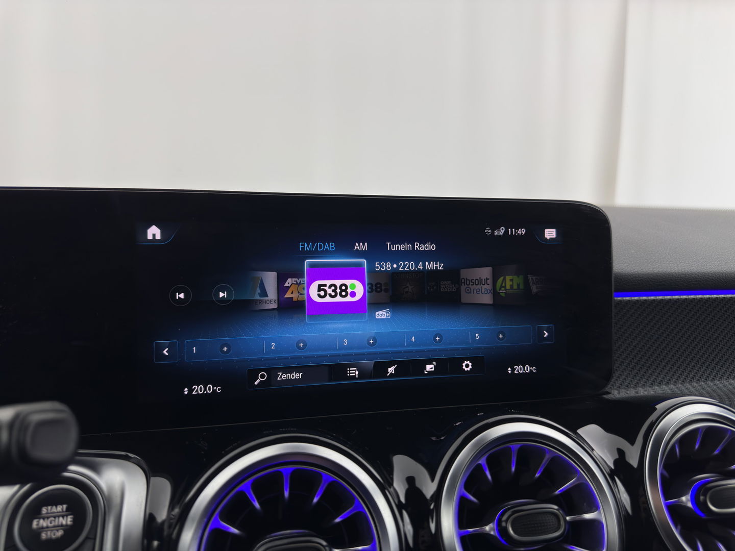 Mercedes-Benz GLB 200 d Premium AMG-Sport-Pack [ VAN ] Aut. *LEATHER-MICROFIBRE | FULL-LED | AMBIENT-LIGHT | WIDE-SCREEN-DIGICOCKPIT | HEATED-SPORTSEATS | KEYLESS | NAVI-FULLMAP | DAB+ | ECC | PDC | CRUISE | 19''ALU*