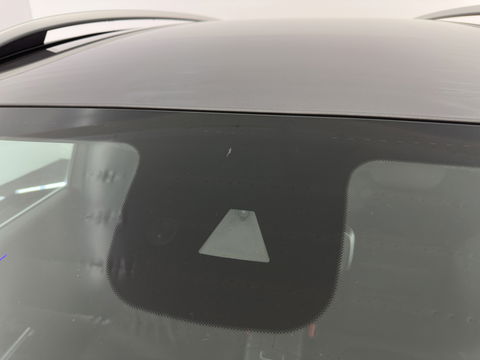 Mercedes-Benz GLB 200 d Premium AMG-Sport-Pack [ VAN ] Aut. *LEATHER-MICROFIBRE | FULL-LED | AMBIENT-LIGHT | WIDE-SCREEN-DIGICOCKPIT | HEATED-SPORTSEATS | KEYLESS | NAVI-FULLMAP | DAB+ | ECC | PDC | CRUISE | 19''ALU*