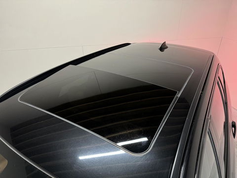 BMW 3 Serie Touring 320i M Sport Pano H/K Leer Camera NAP