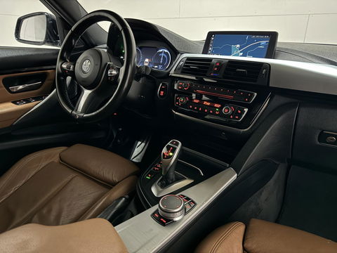 BMW 3 Serie Touring 320i M Sport Pano H/K Leer Camera NAP