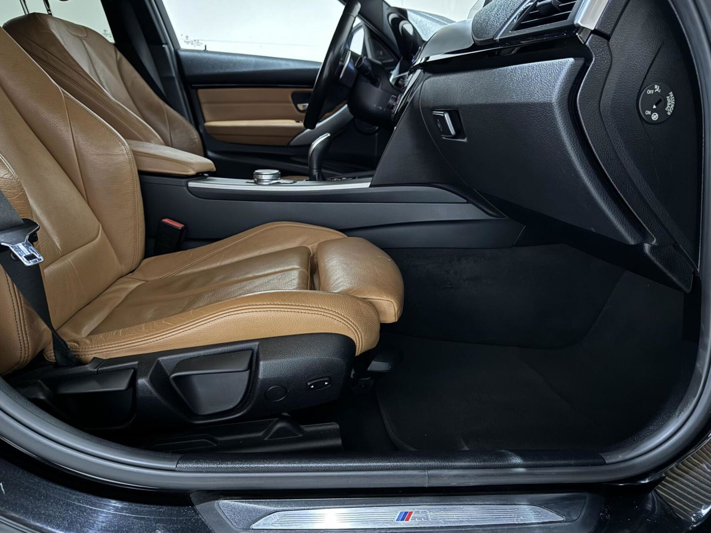 BMW 3 Serie Touring 320i M Sport Pano H/K Leer Camera NAP