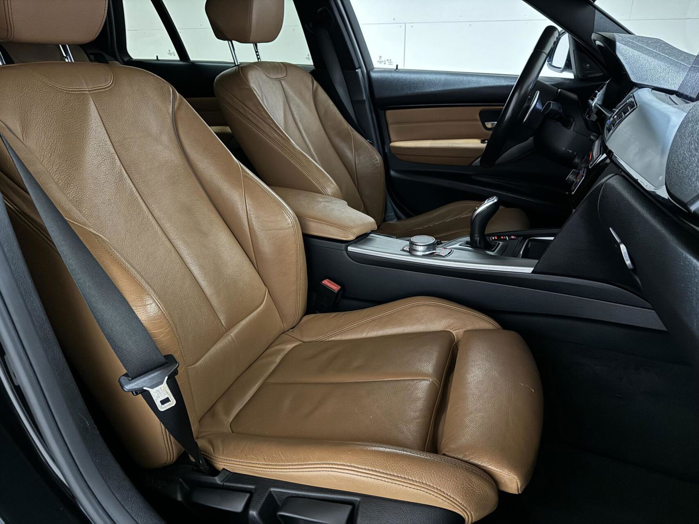 BMW 3 Serie Touring 320i M Sport Pano H/K Leer Camera NAP