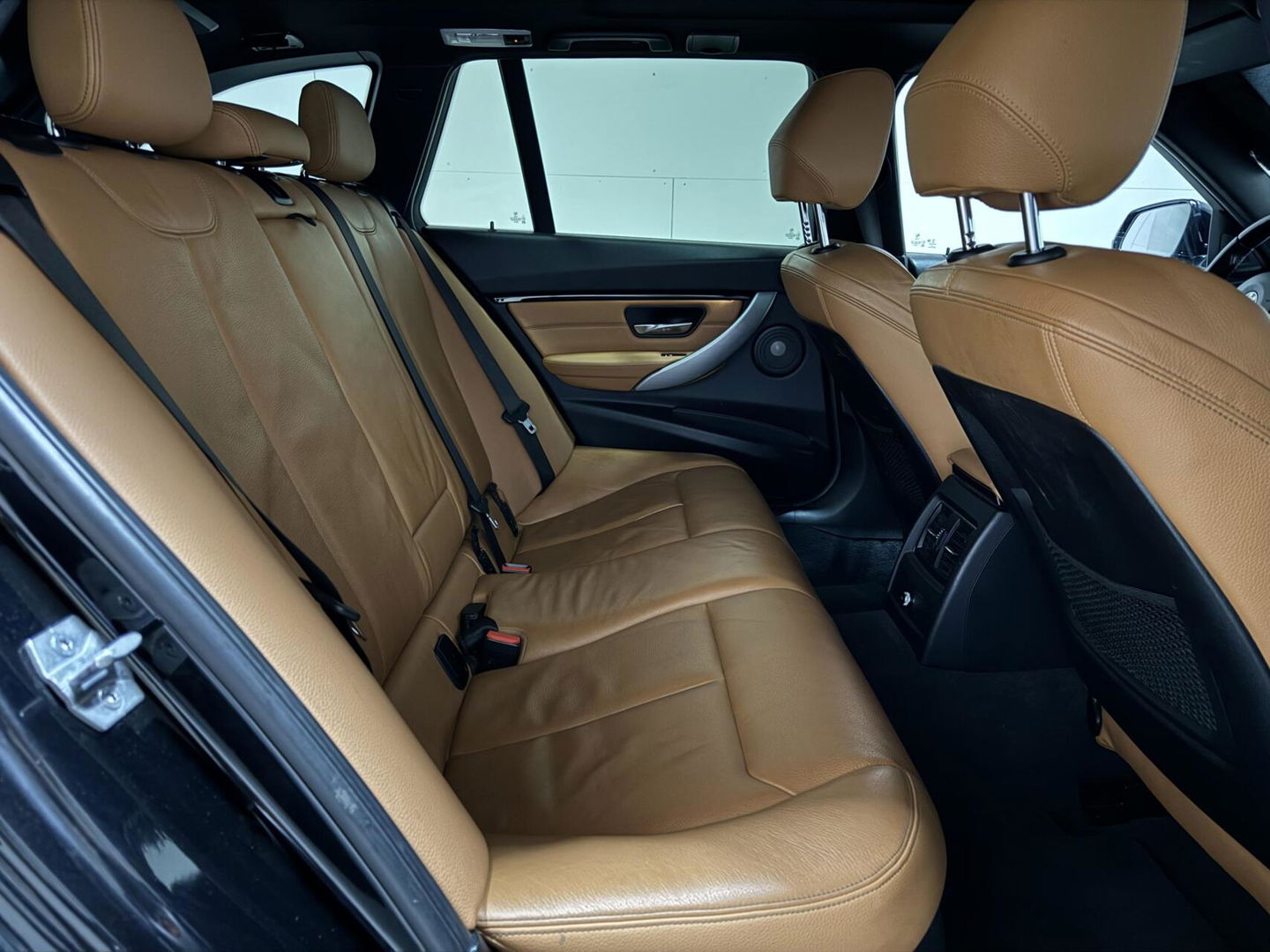 BMW 3 Serie Touring 320i M Sport Pano H/K Leer Camera NAP