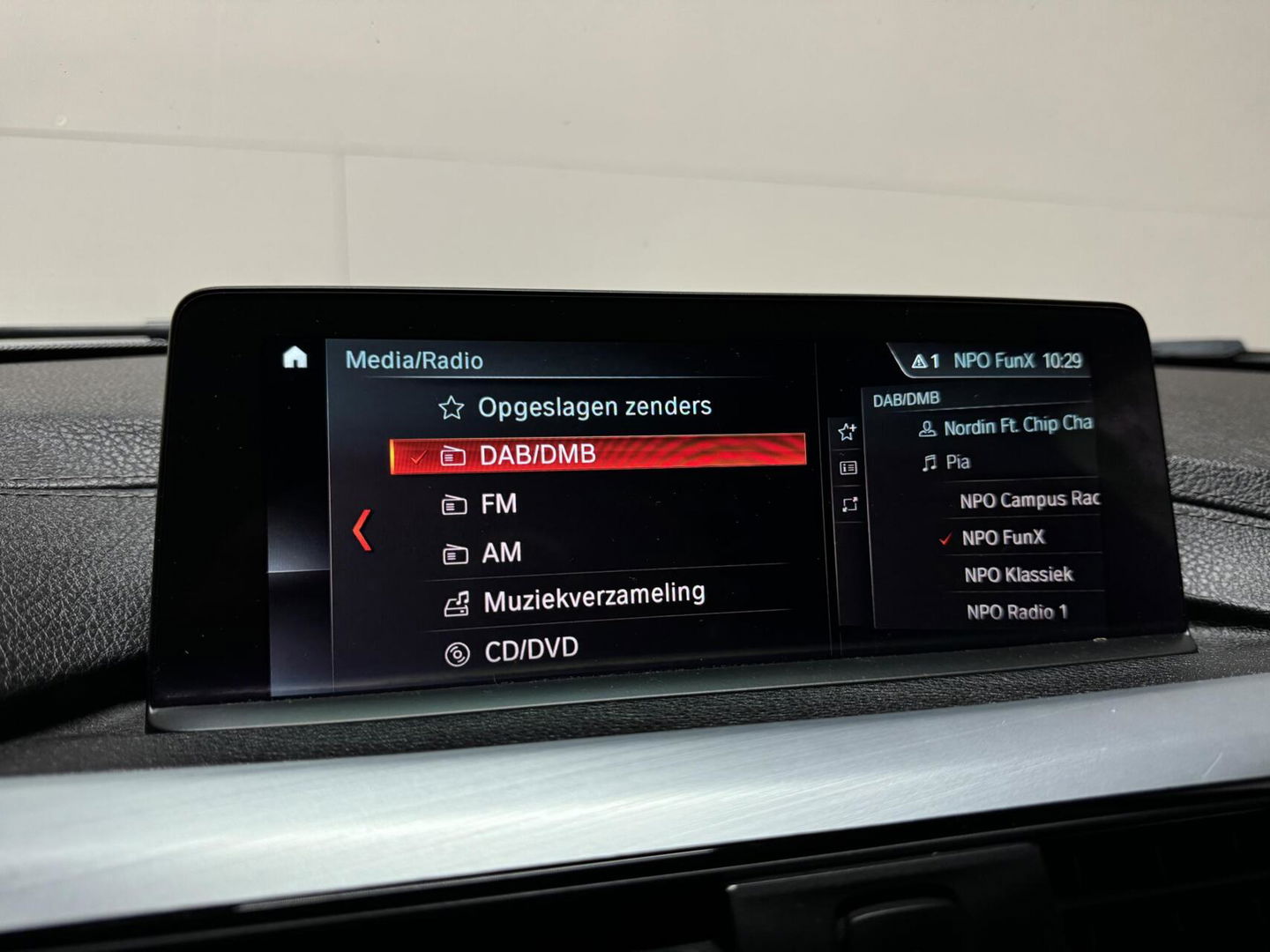 BMW 3 Serie Touring 320i M Sport Pano H/K Leer Camera NAP