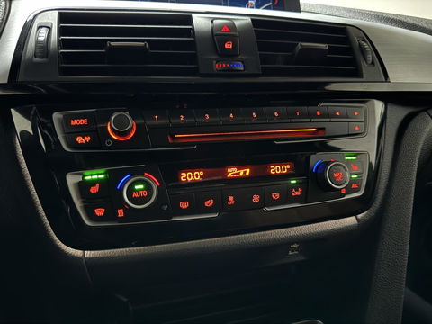 BMW 3 Serie Touring 320i M Sport Pano H/K Leer Camera NAP