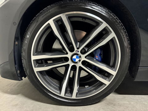 BMW 3 Serie Touring 320i M Sport Pano H/K Leer Camera NAP