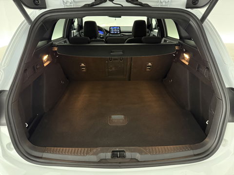 Ford Focus 1.5 EcoBlue ST Line X Business | Pano | Camera | Stoel/Stuur verw. | Trekh. | Keyless | Virtual | Carplay | NAP