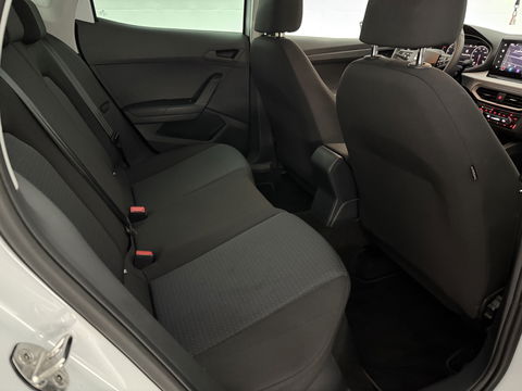 SEAT Ibiza EcoTSI Style Business Intense | Virtual | Carplay | Cruise | Stoelverw. | Navi | Parkeersens | NAP