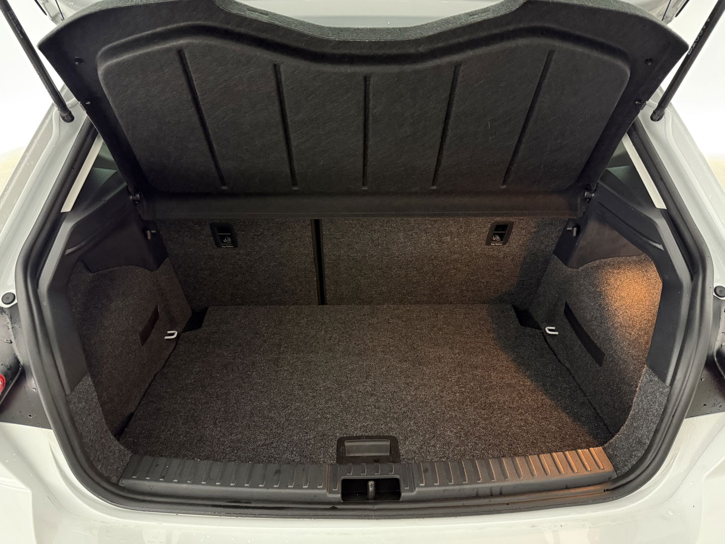 SEAT Ibiza EcoTSI Style Business Intense | Virtual | Carplay | Cruise | Stoelverw. | Navi | Parkeersens | NAP