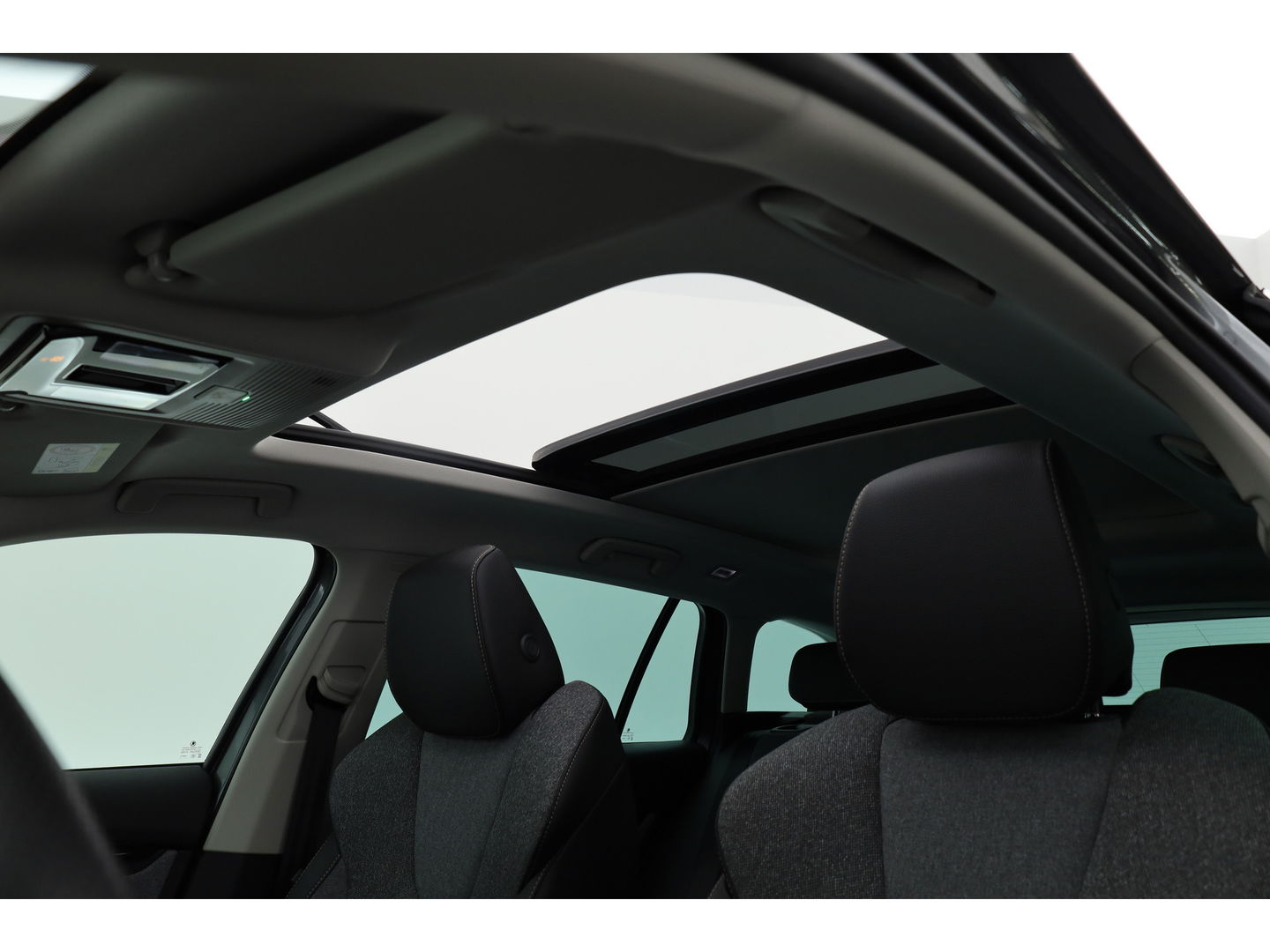 Škoda Octavia Combi 1.5 TSI MHEV Business Edition | Pano | Camera | Apple CarPlay | Stoel- Stuurverw. | Keyless |