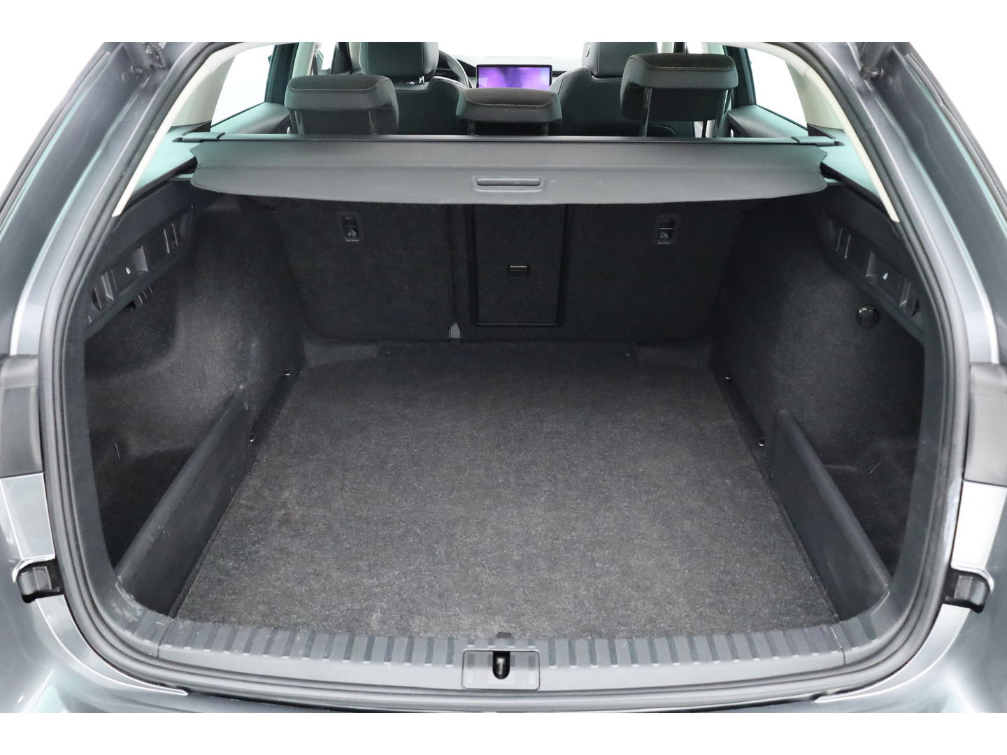 Škoda Octavia Combi 1.5 TSI MHEV Business Edition | Pano | Camera | Apple CarPlay | Stoel- Stuurverw. | Keyless |